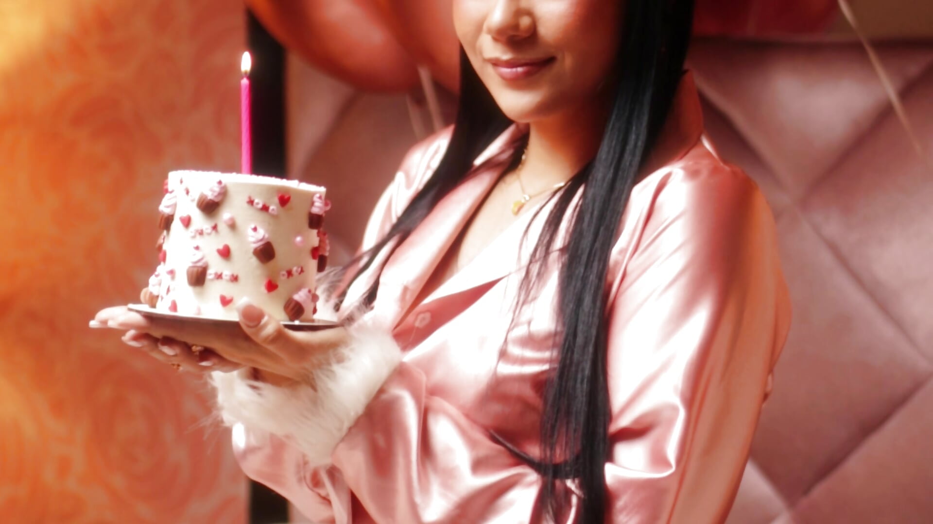 A pocas horas de mi cumpleaños este 23 de marzo, Te espero!! 👑❤️ - Vídeo de Haylenpark, modelo de vídeos