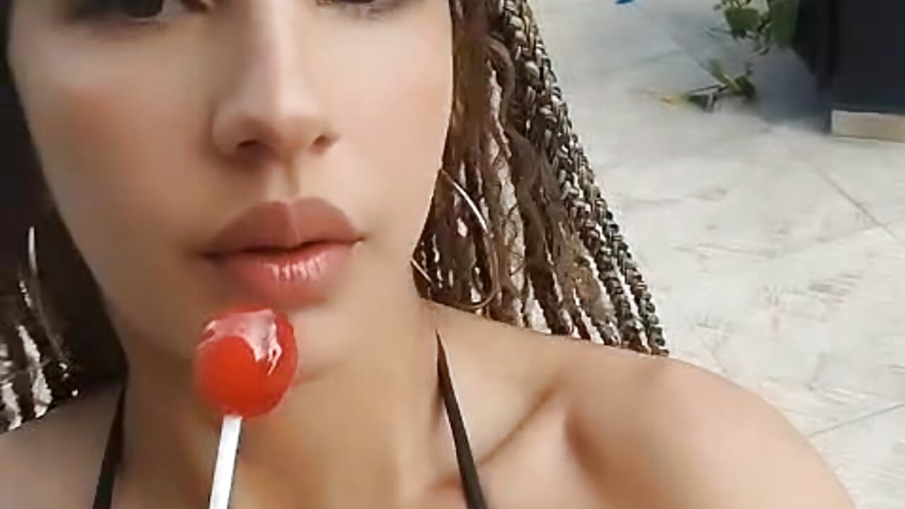 Fuck me here bby! – video od webkamerové modelky Latinarica_paisaarrecha