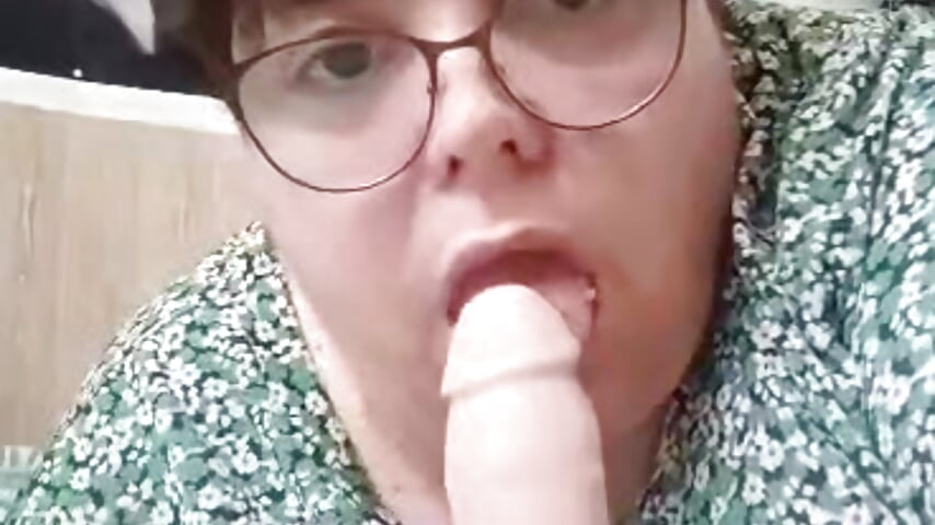 Miam miam - video by zazabellephoto17 cam model