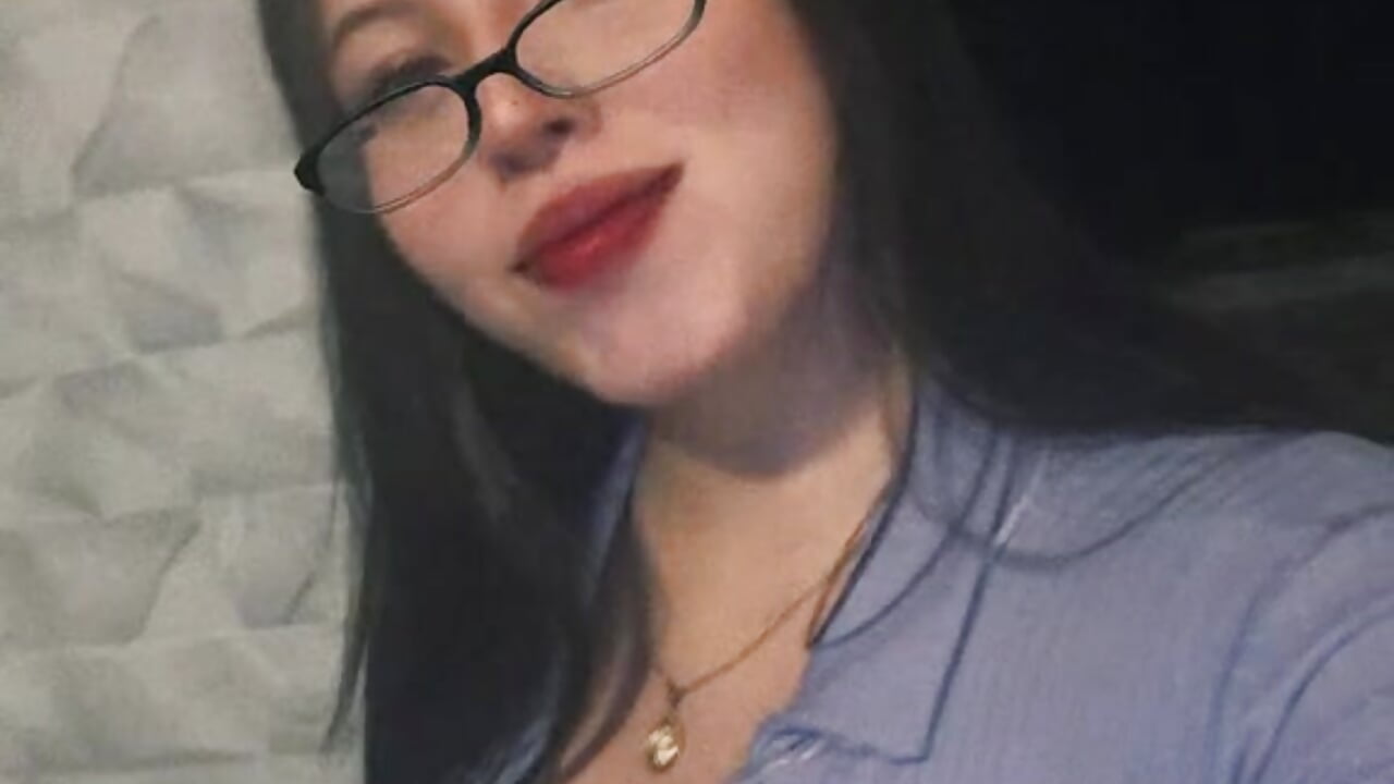 I want you to look at me… slowly. - video od modelky/modela ValeryPalmer