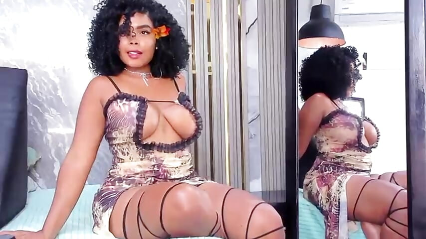 only ciara ♥ ♥ ♥ - video by CiaraHarrys cam model