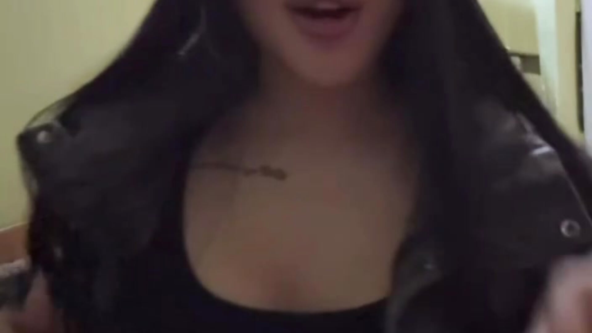 i am - video by EIeniVanwart cam model