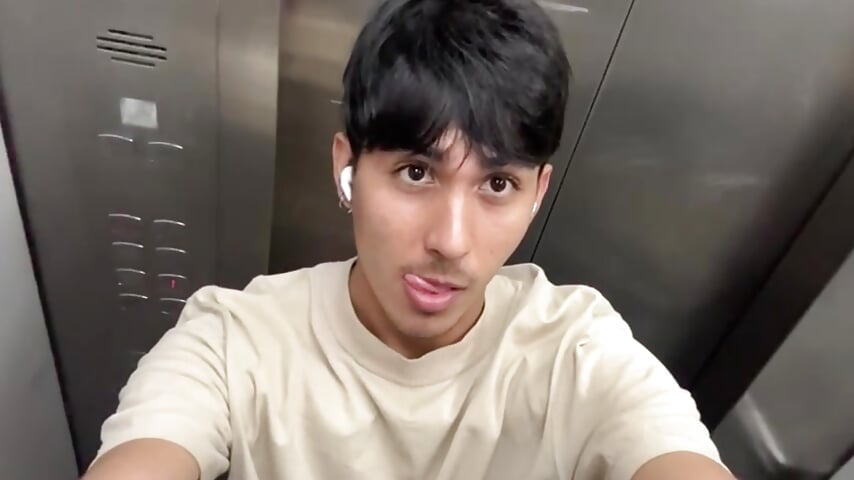 mee - video by Neithanzynnx cam model