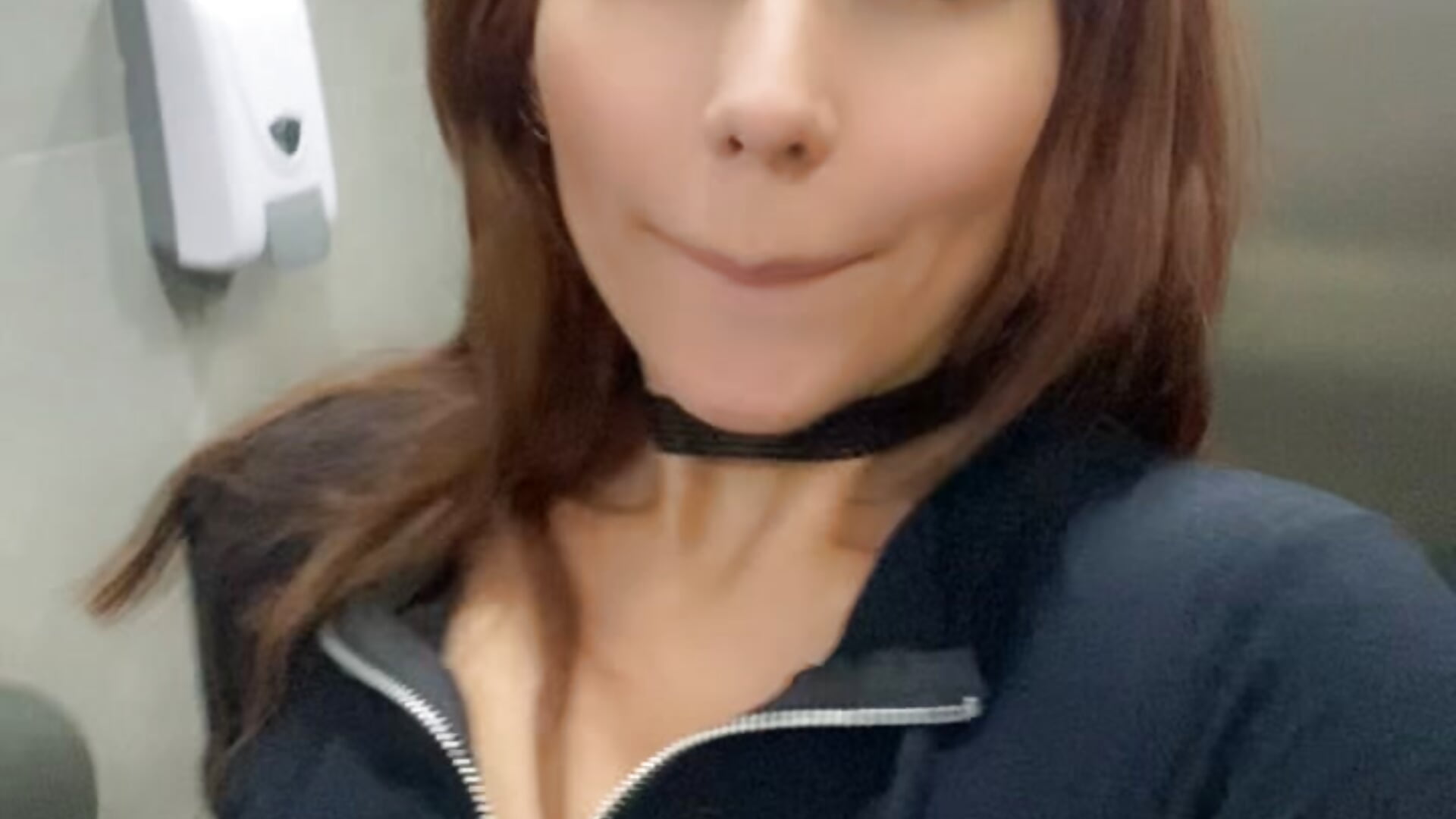 Play with me? - vídeo de Eveelync25_ modelo de câmara