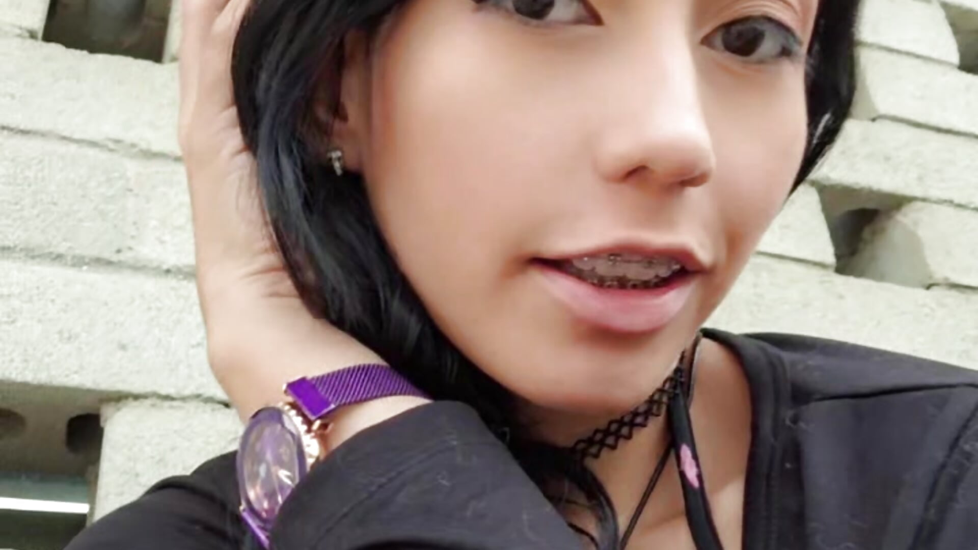 Flash panty in public - Vídeo de NaughtyMooon, modelo de vídeos