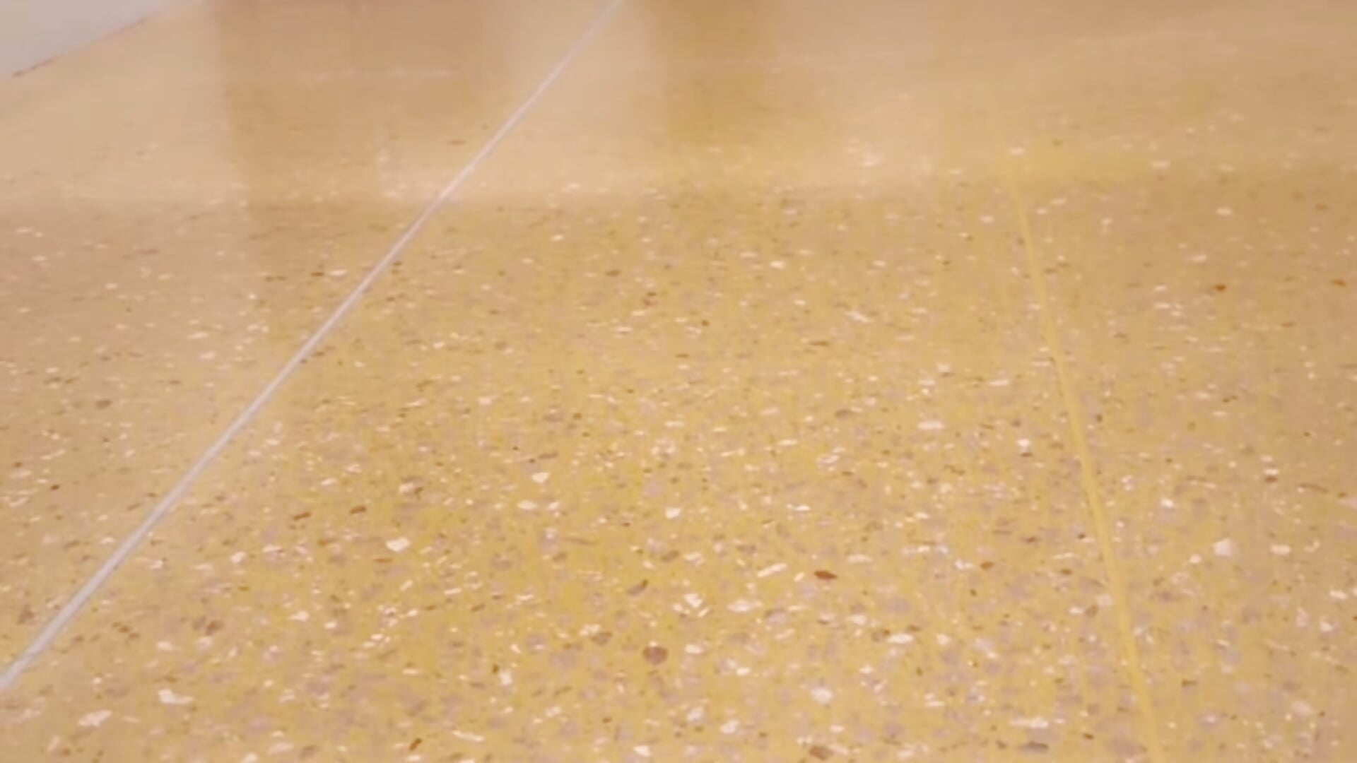 Masturbation and squirt in mens bathroom - video by Eveeelyn25 cam model