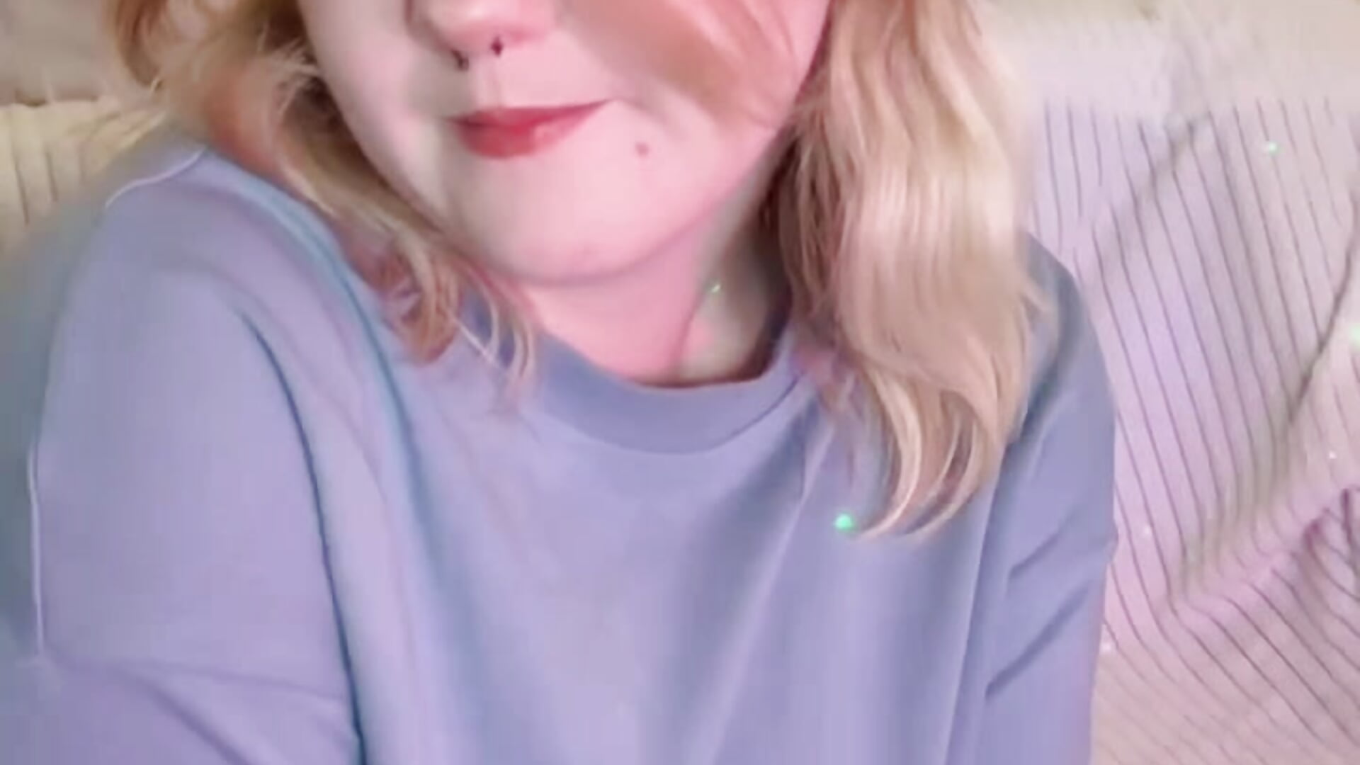 😇 - video by lovelyy_julia cam model