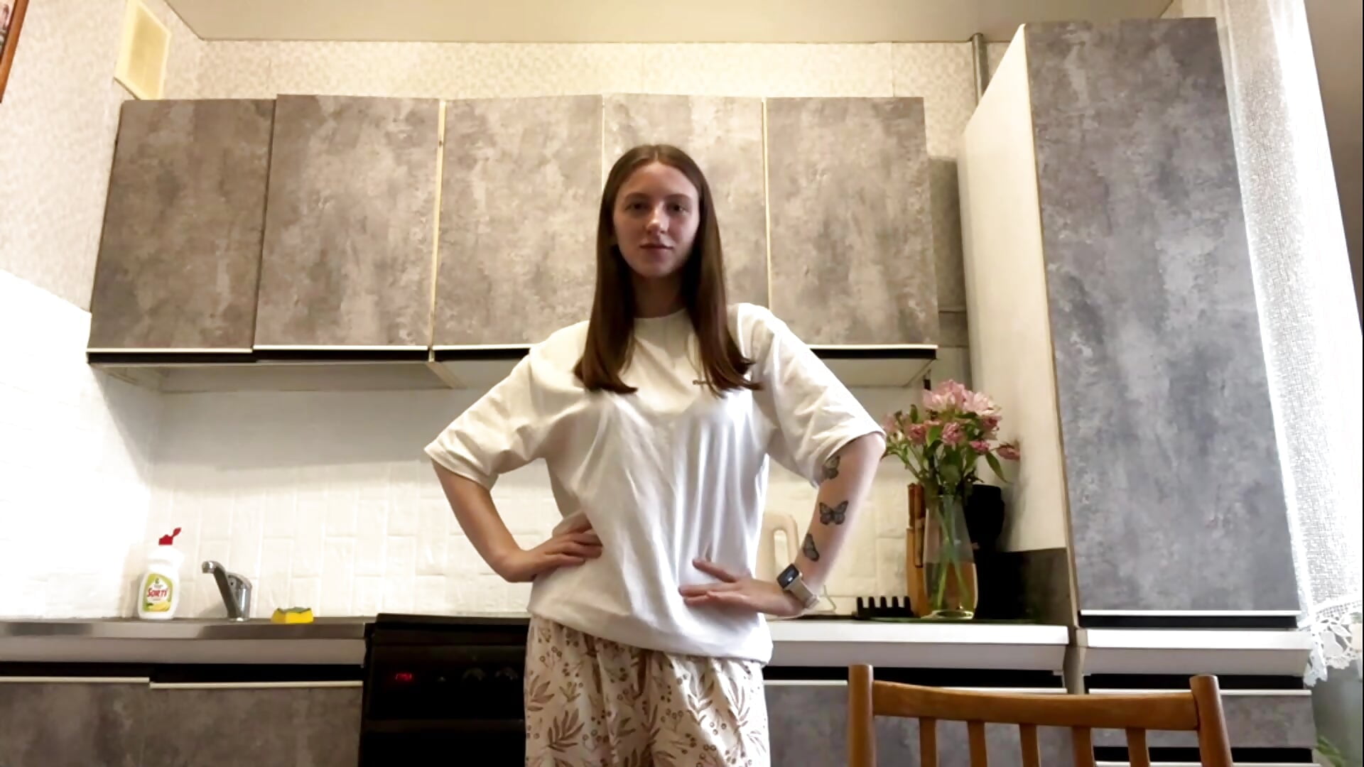 A little bit of me :3 - video by TomiChaires cam model