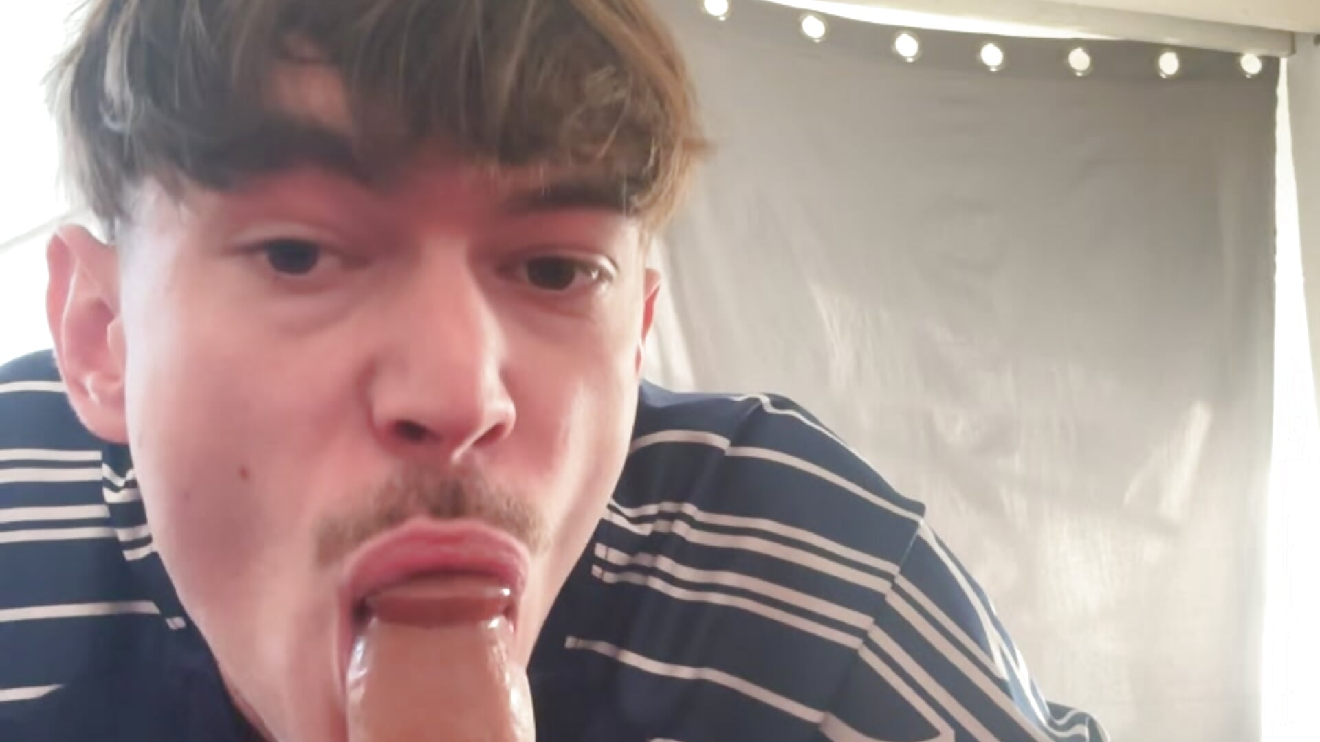 je suce - vicoo077 adlı kamera modelinin videosu