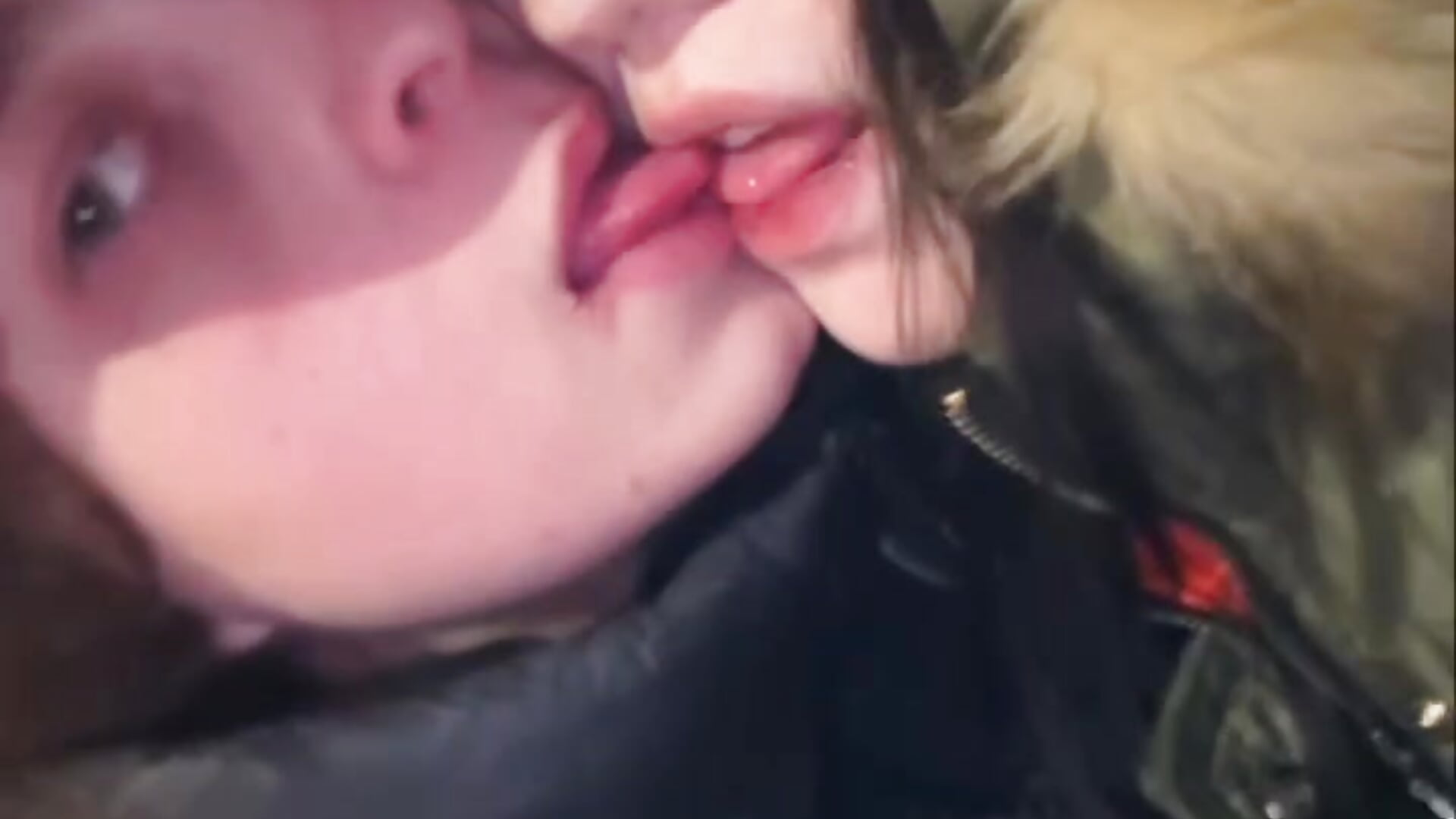 enjoy - video by DoubleTide cam model