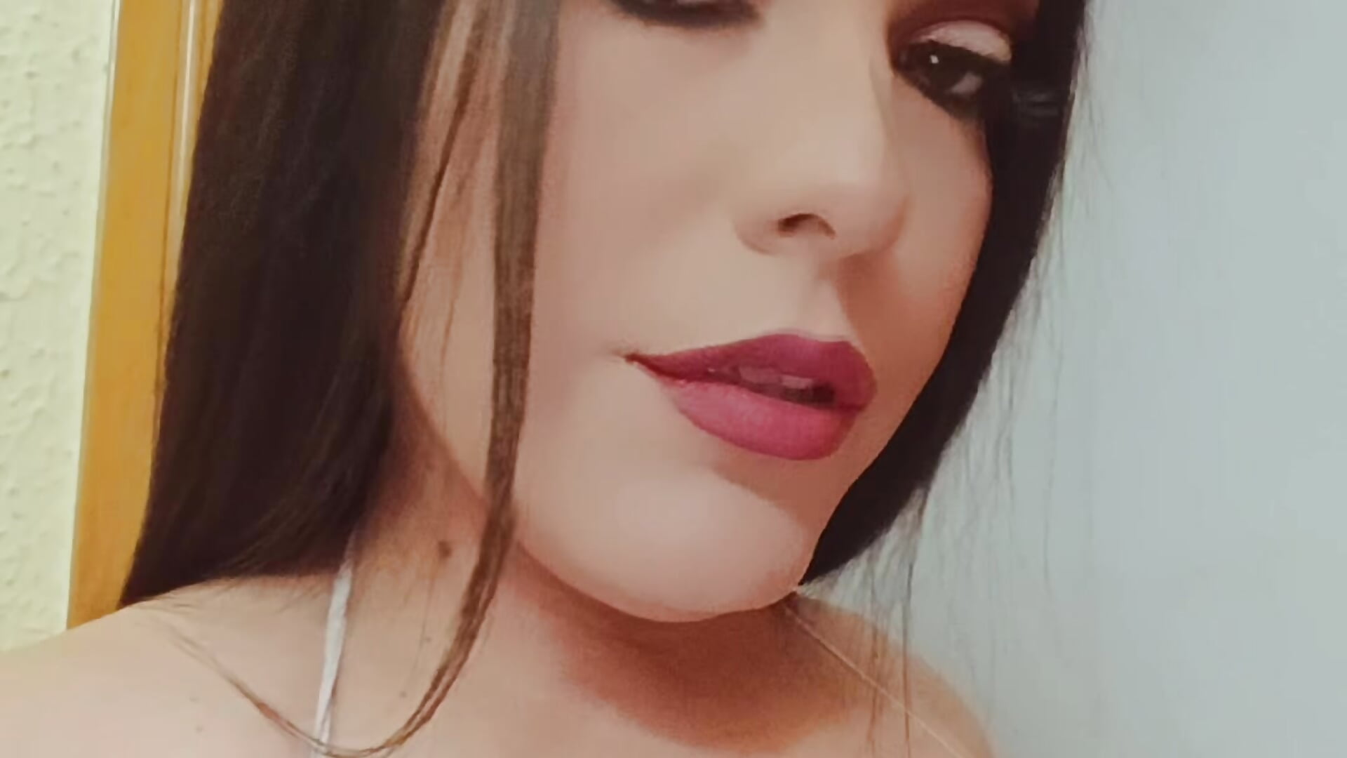 1000223912 - video by Morena_ojazos_travieza-39 cam model