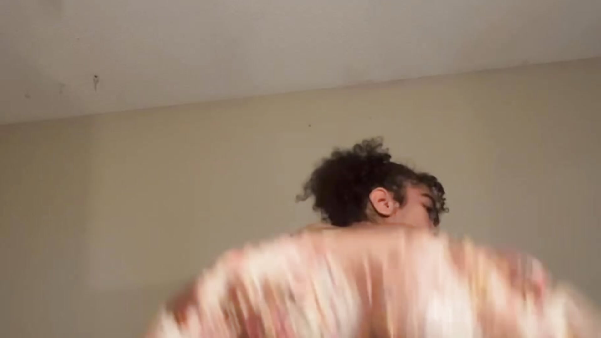 fat ass riding - video oleh Kiki_hammyy kamera model