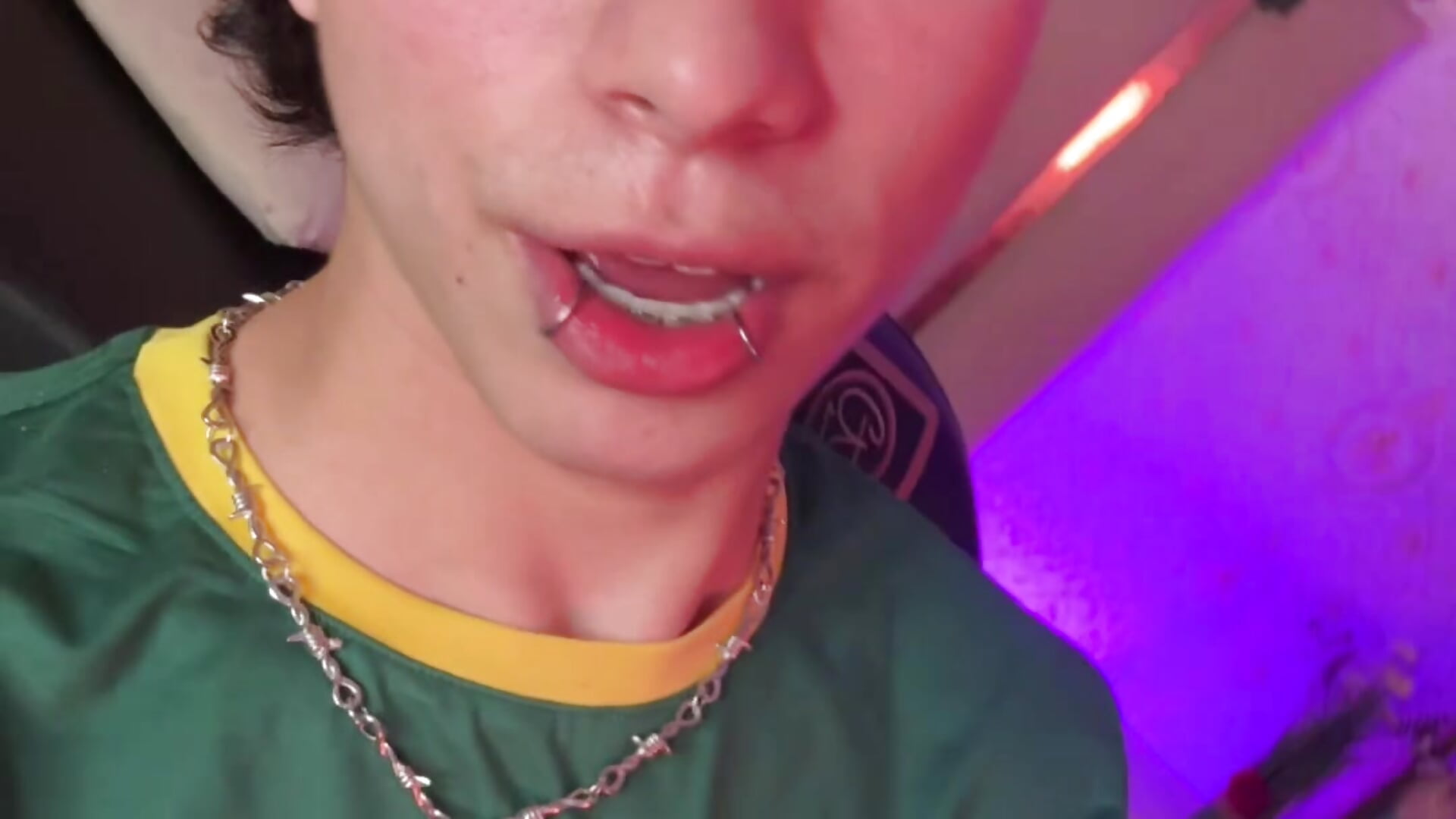 For you 💋 - video di kaelwolf_tay modella di cam