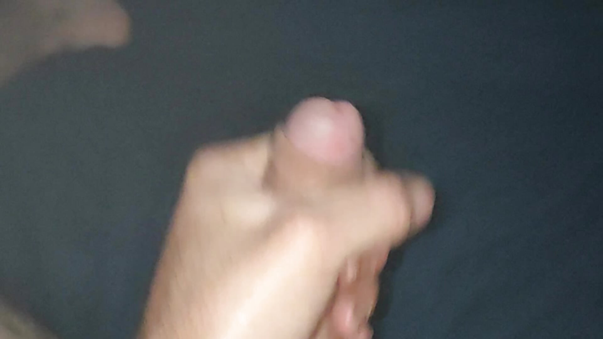 1000067757 – video modela na kameri dg39876