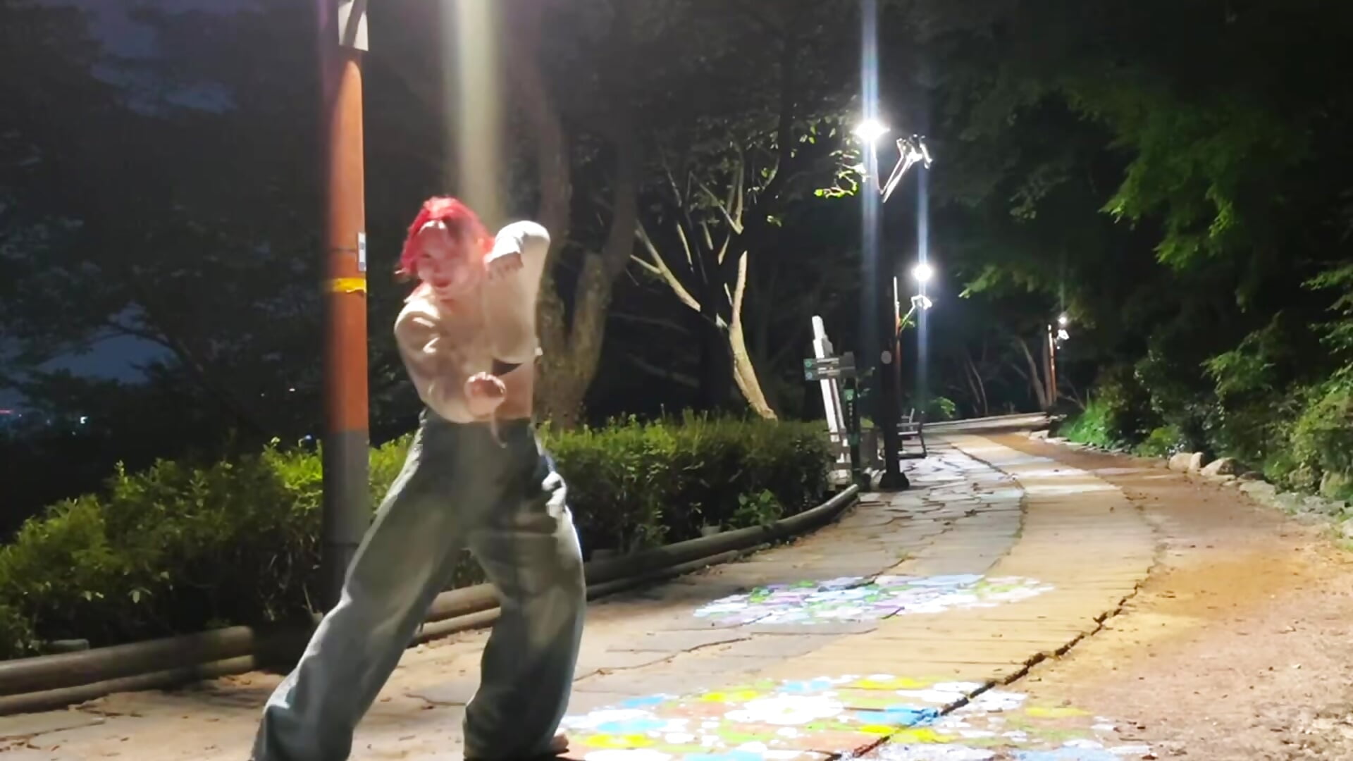 Going Viral - video by SweetieMarry cam model