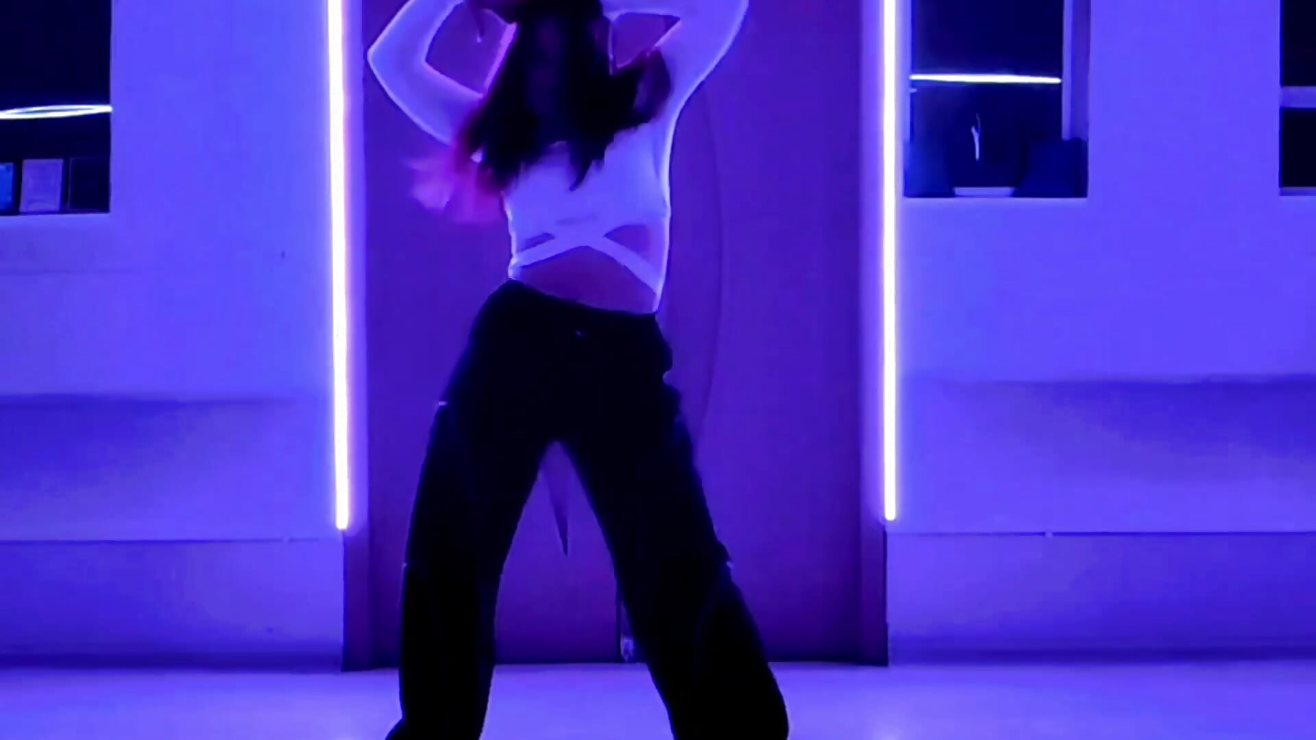 The Pulse - video by SweetieMarry cam model