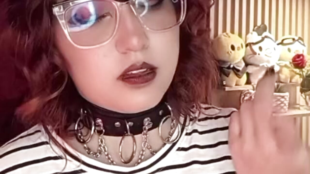 Random xb – video af Kiri_Velvet cam-model