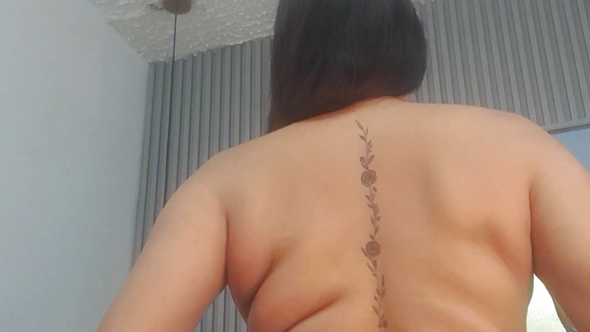 20251127_204207 - video by Daianalou cam model