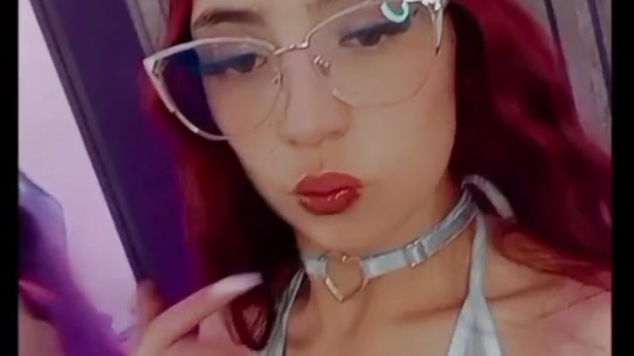 ME - video by sophietoms cam model