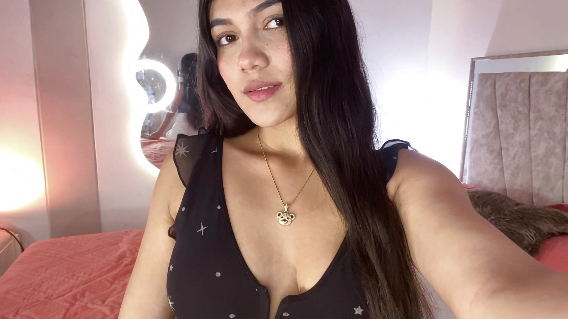 IMG_0677 - video by Miss_JulietaShadow cam model