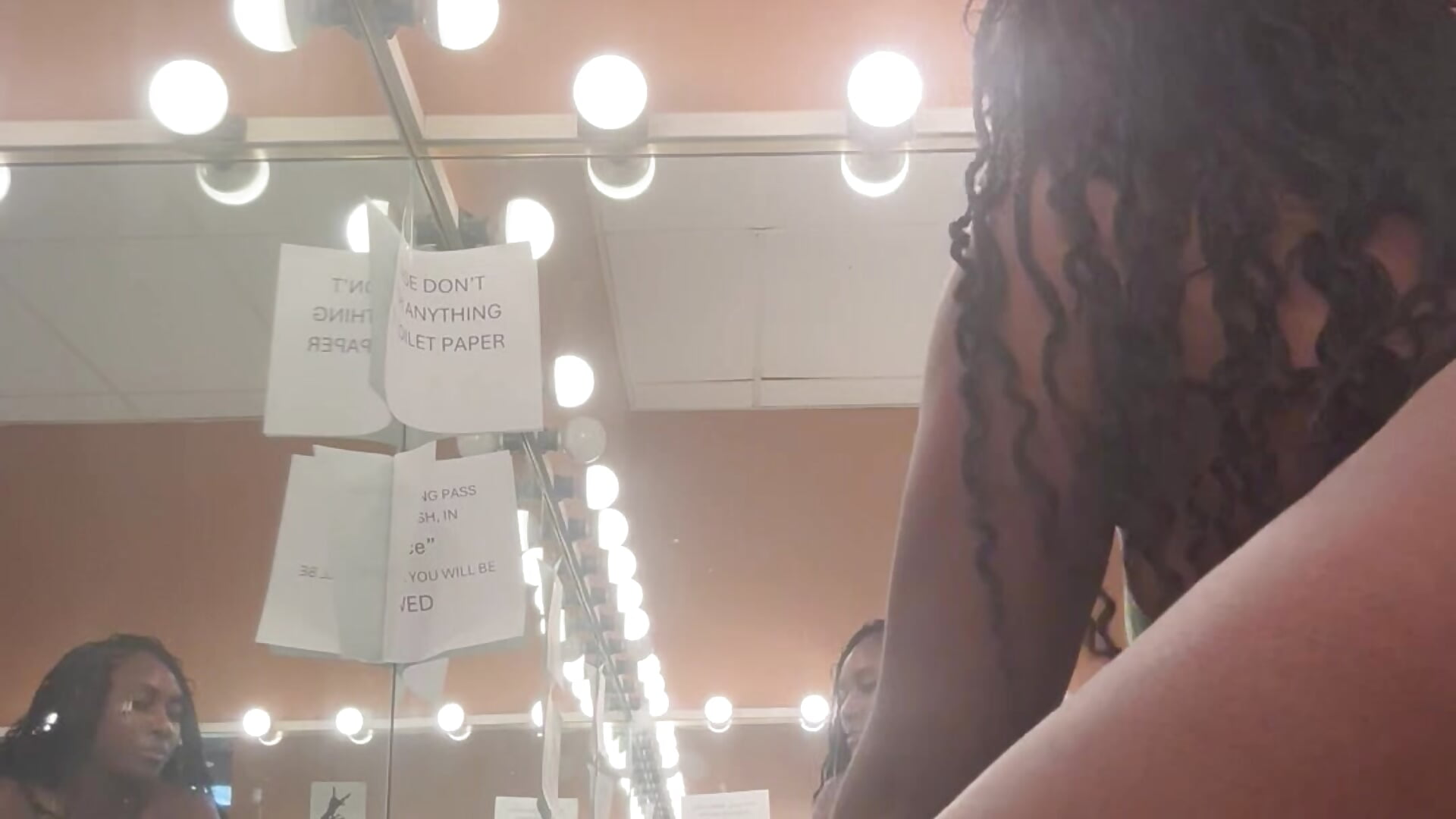 Cakes for daysss– melaniekitten kameramodell videója