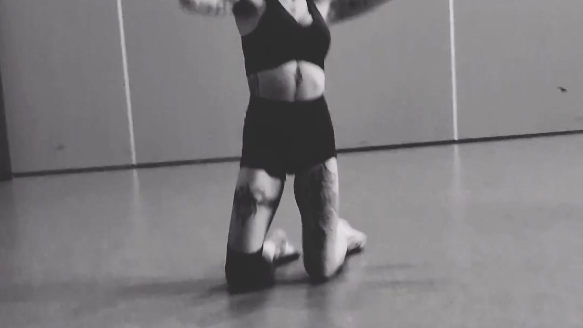 🤤 LITTLE TEASE!! 🤤