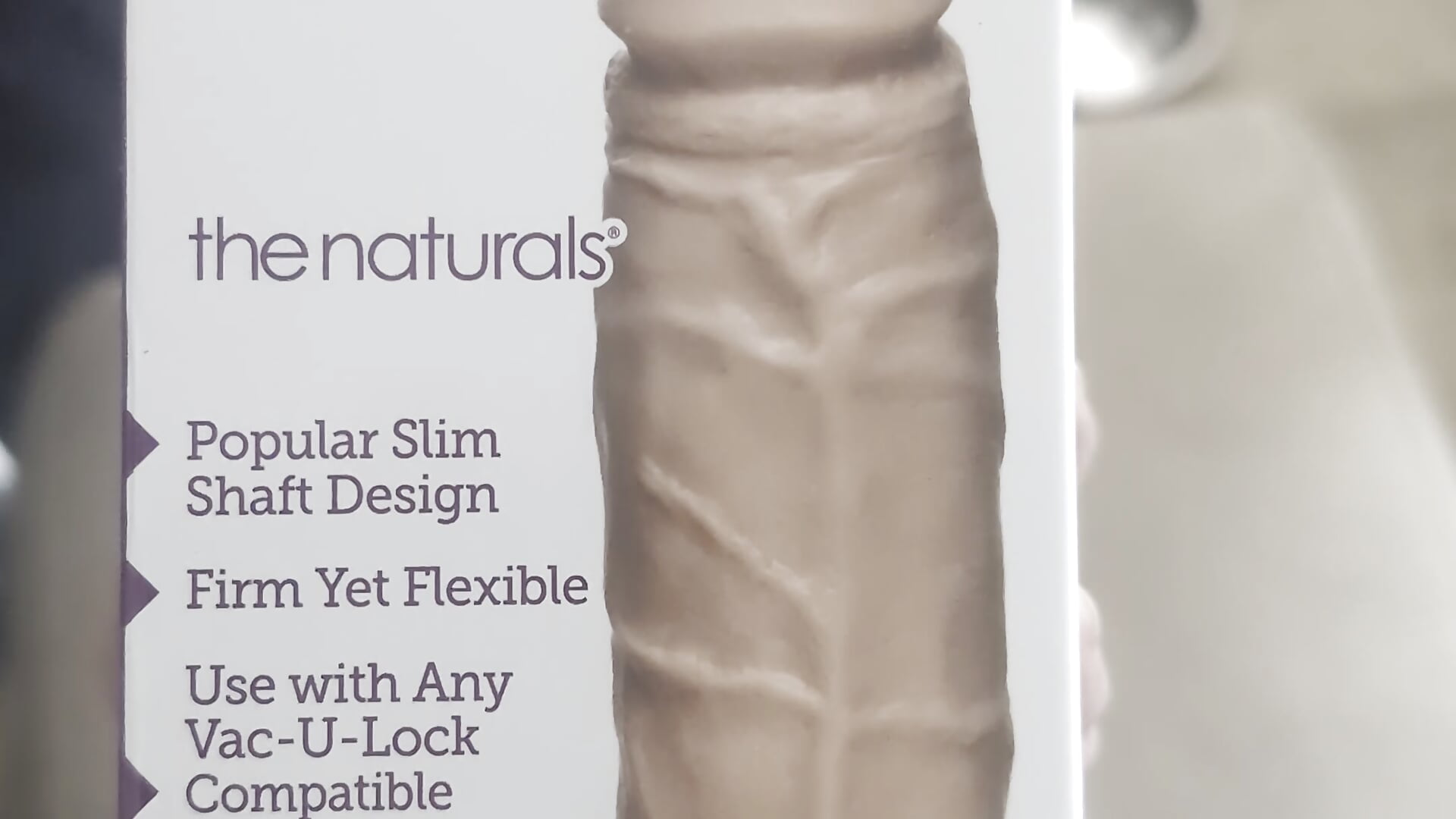 🎁 ITS A DICK IN A BOX!! 🎁 LOVE OPENING YOUR GIFTS!! 💗 - відео від вебкаммоделі FreyaFucksFans