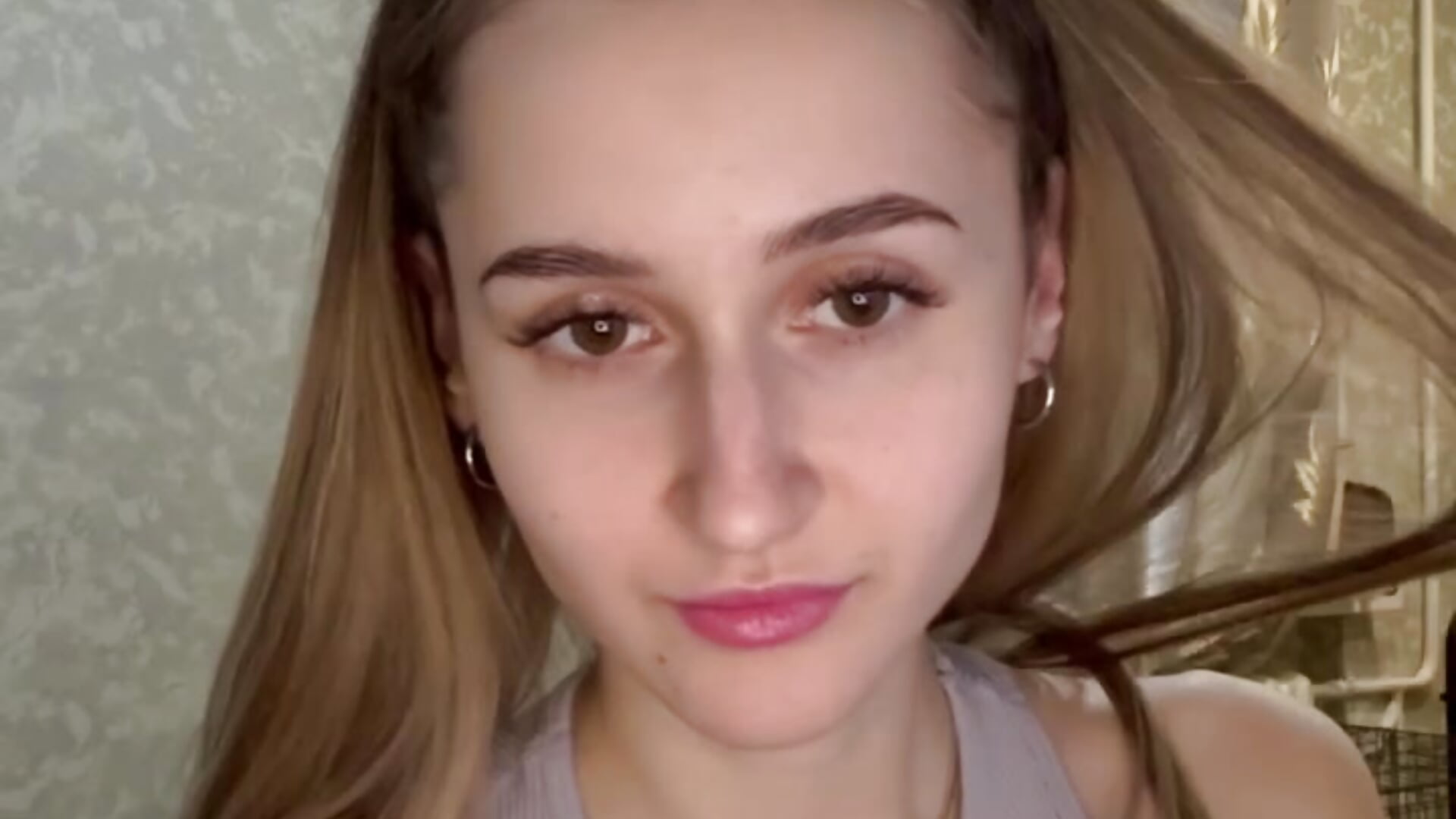 Me ^^ - video by Ave_Costly cam model