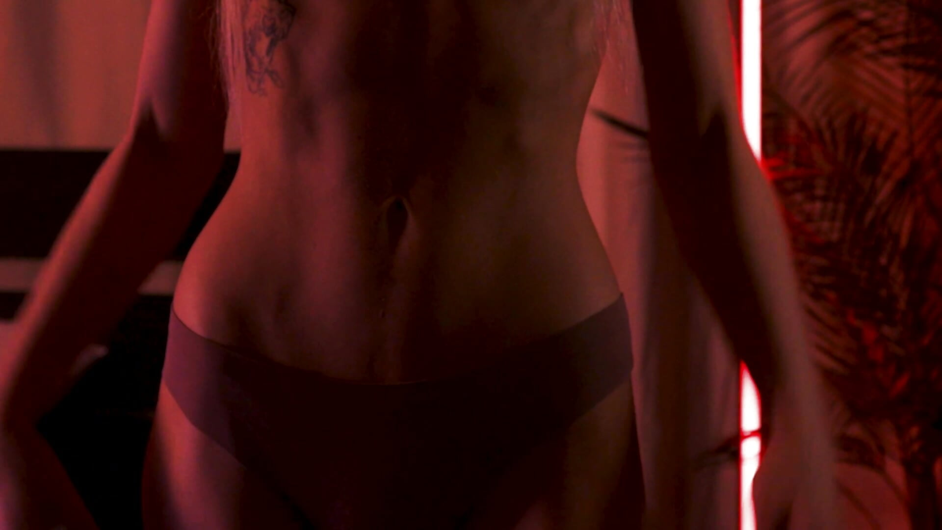 I need more protein))) – video modela na kameri webpetite