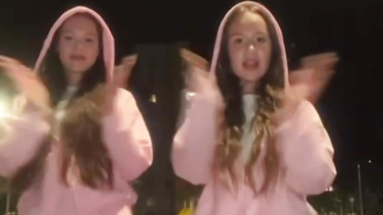 it's me - video by VirginiaRowe cam model