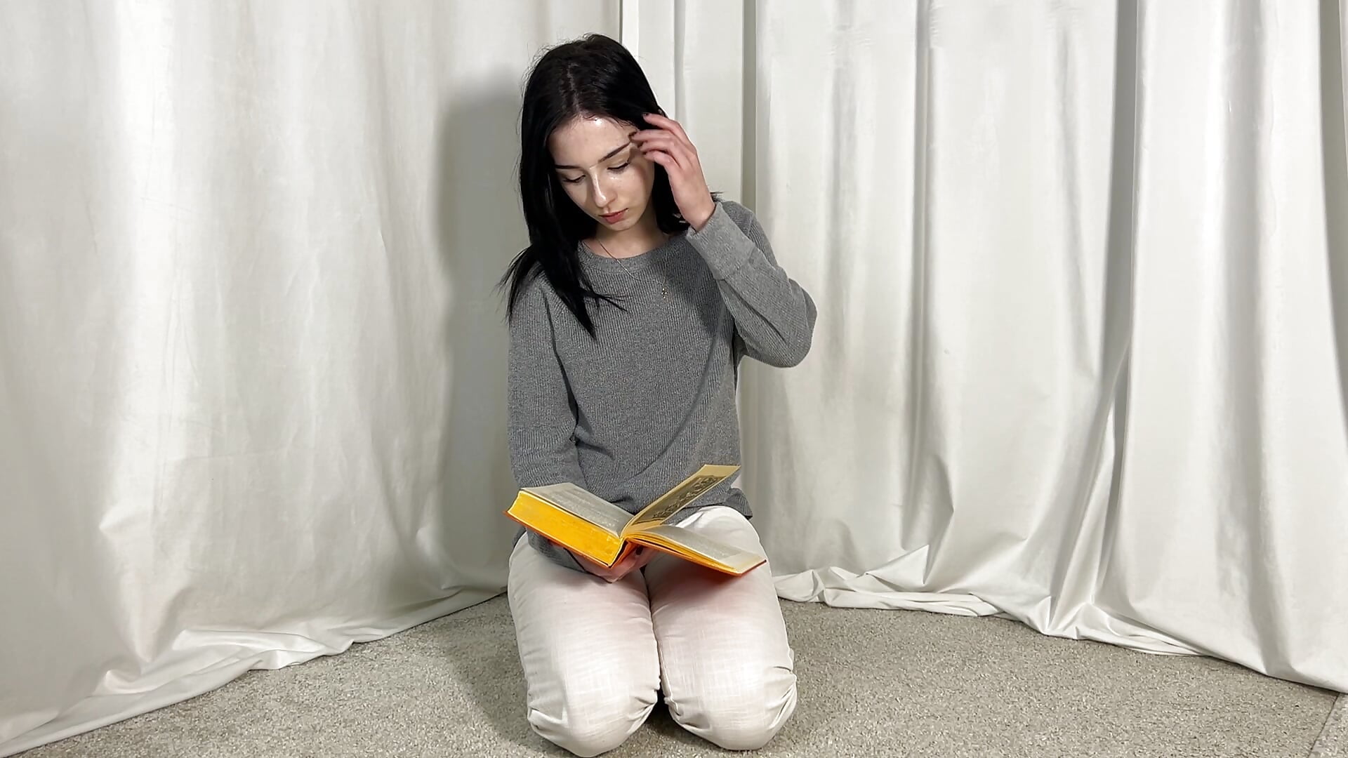 Pick me? - video by TommyeXang cam model