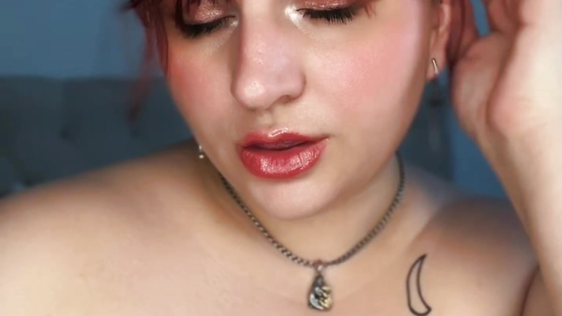 Beauty lady - video by BelladonnaFox cam model