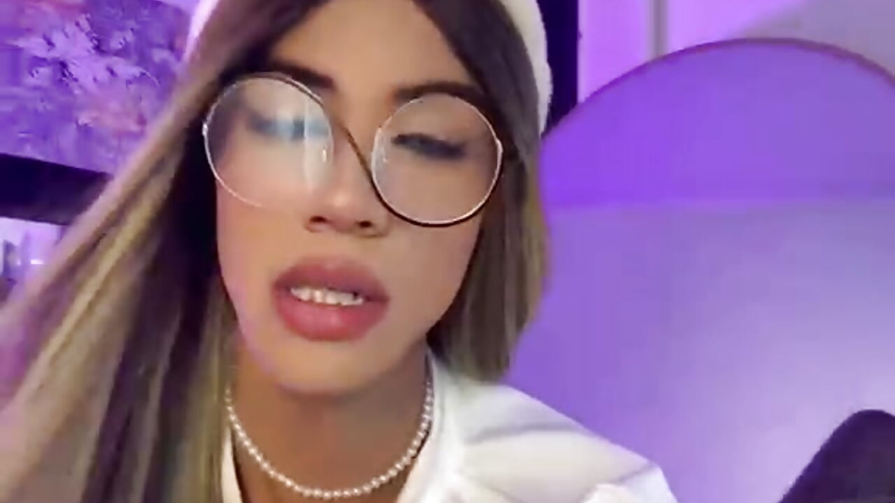 bunny - vídeo de la modelo de cam megan_lenon