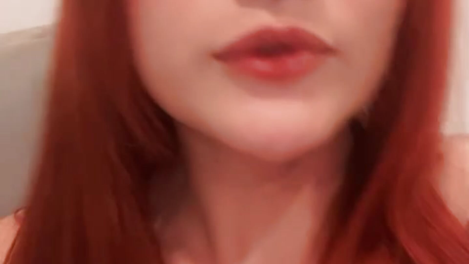 04D7F15F-6FDD-4036-89CD-051F2A896889 - video by julse__ cam model