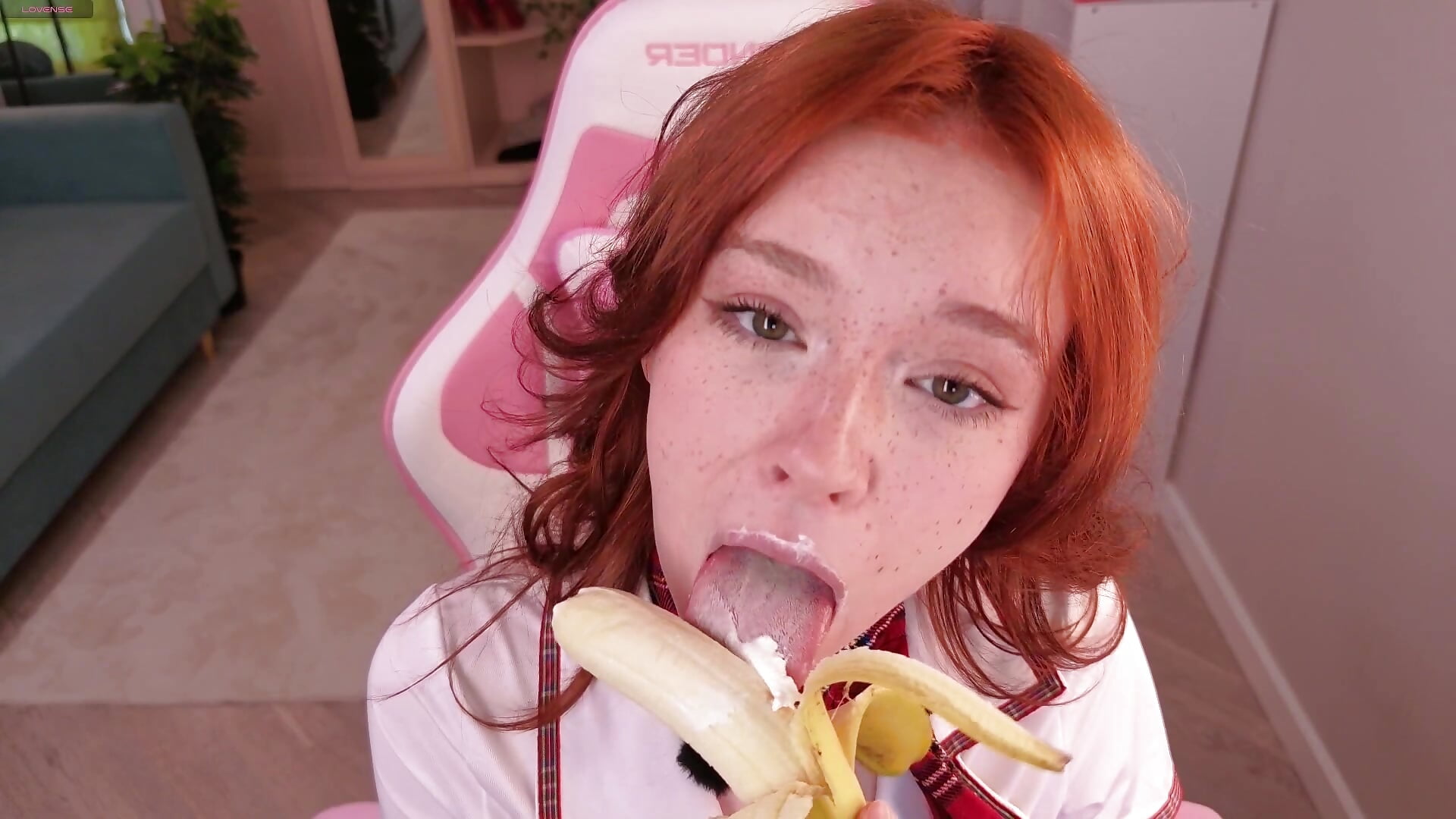 Banana Tease Show 🍌✨ - vídeo de eva_aria modelo de câmara