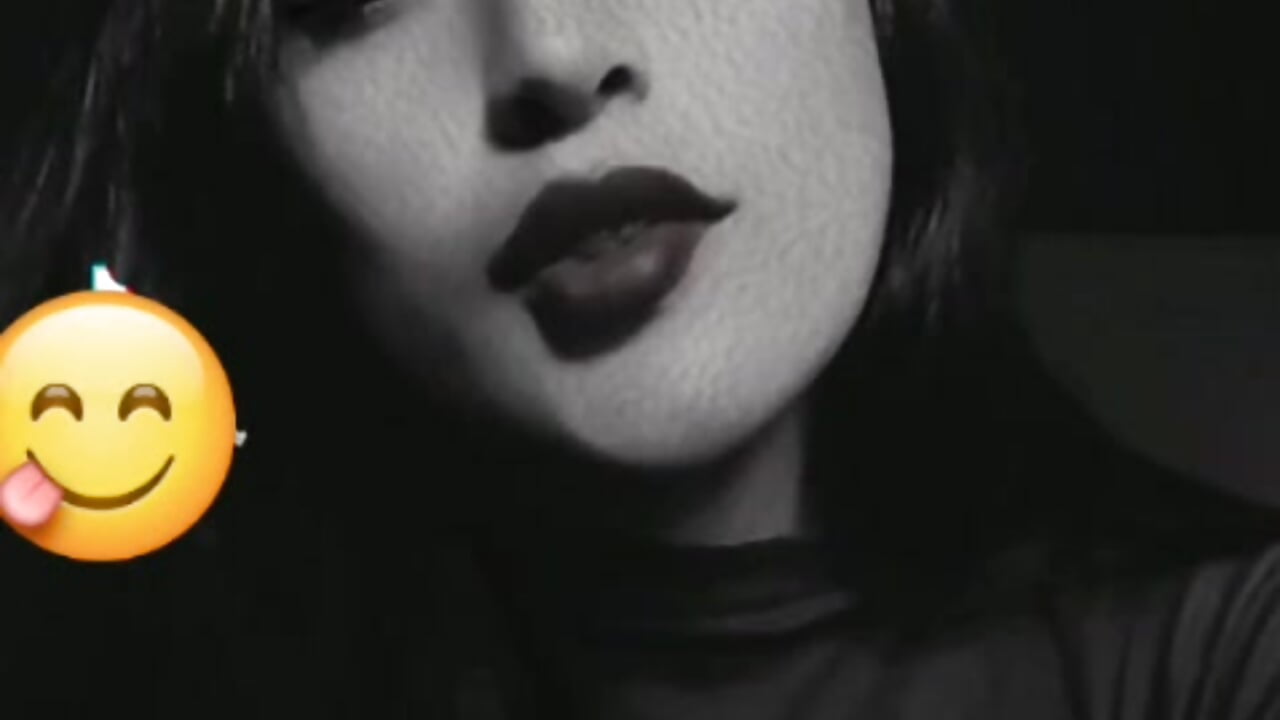 👑 - video by Paige_Turner_ cam model