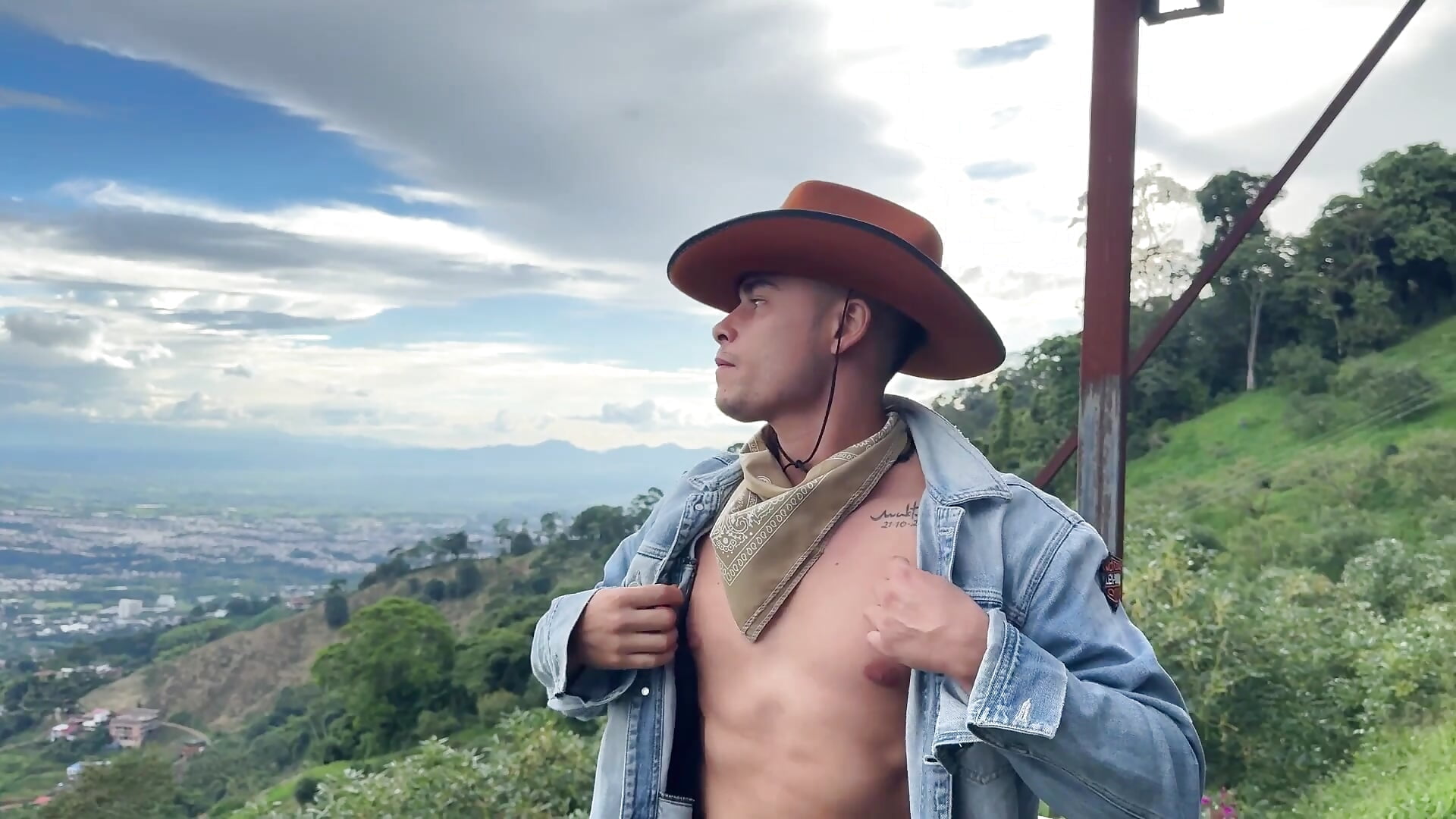 Vaquero - video by connorsmithvip cam model