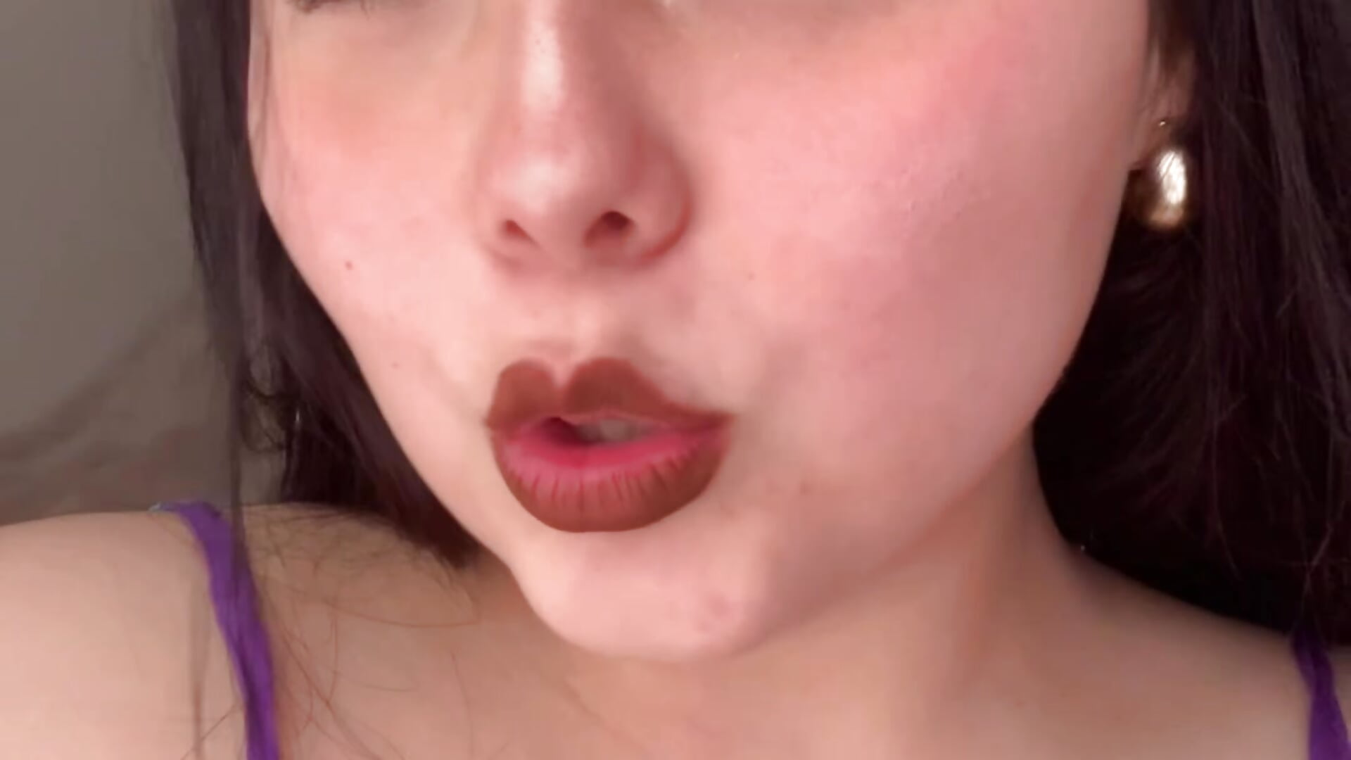 ❤️ - video by Yuliks_ cam model