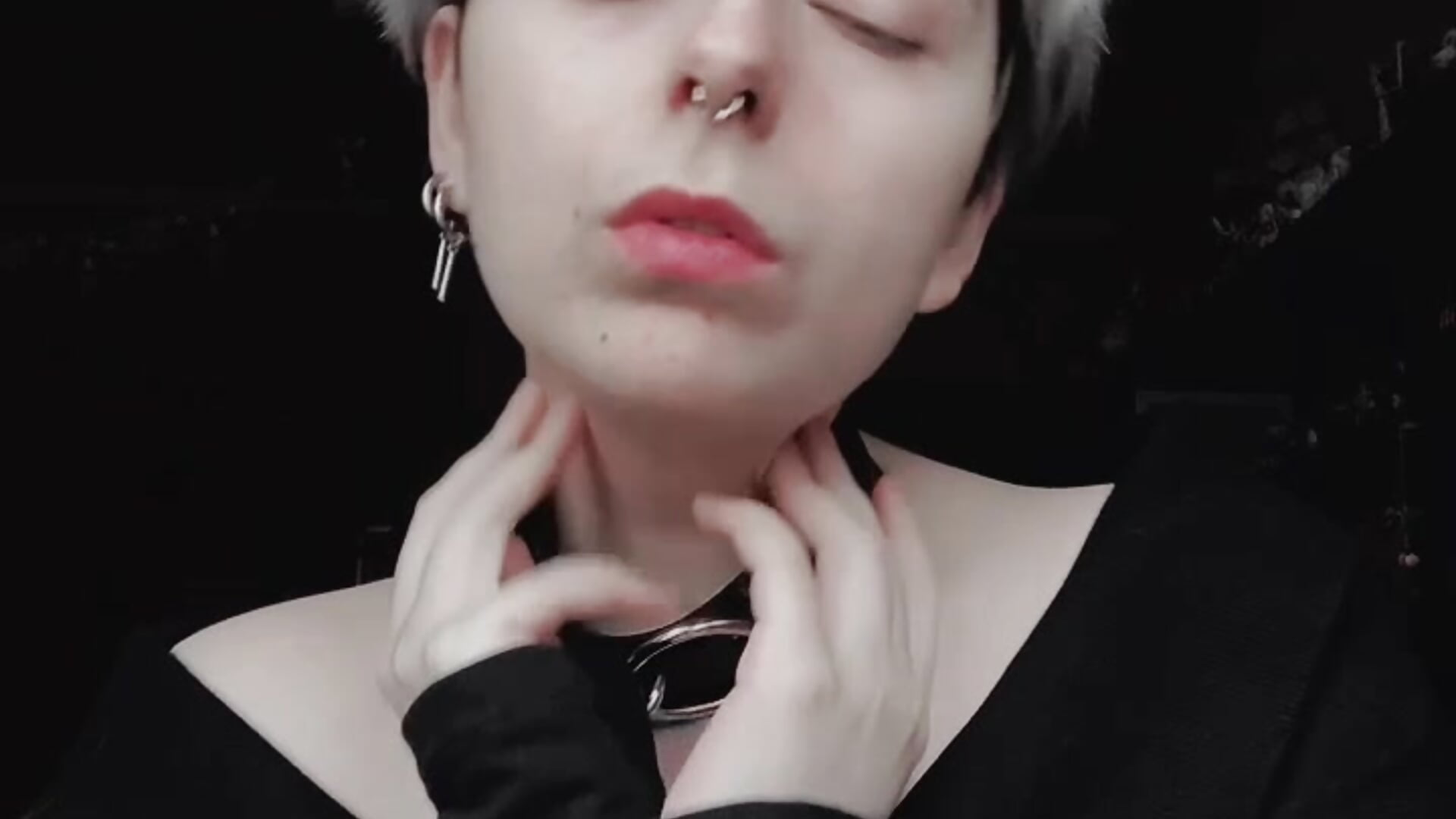 relax and vibe - video by Spider_Arti cam model