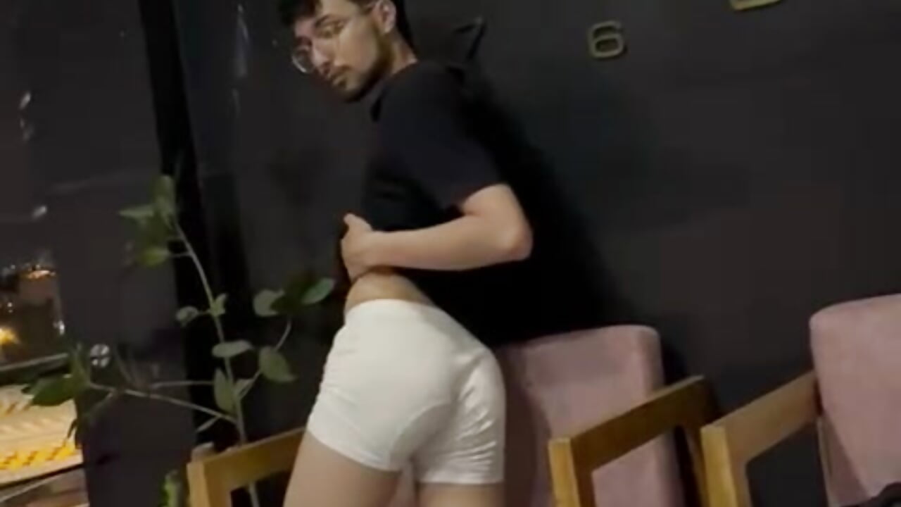 Come whit me - video by JonnyGreey cam model