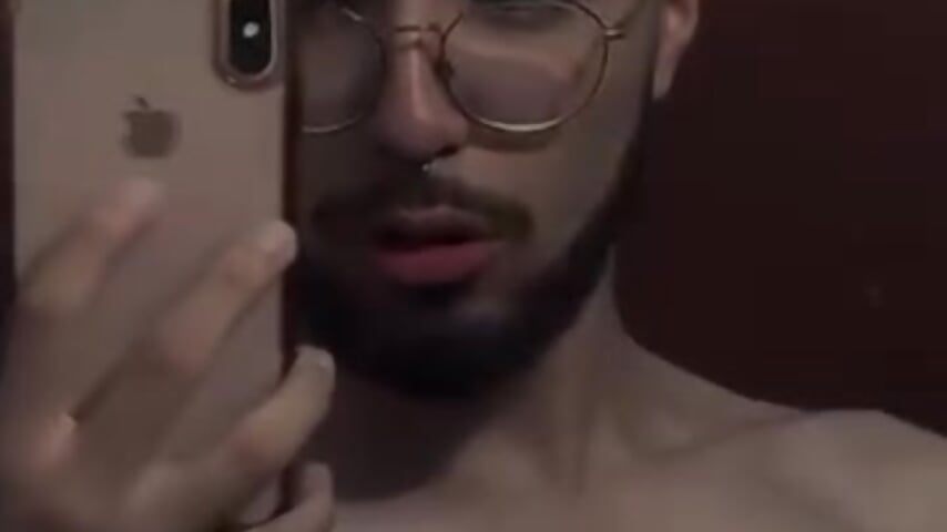 sweet face naughty mind 🥵😍🫦 - video by JonnyGreey cam model