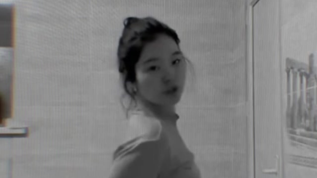 I am your temptation, not your habit ;* - βίντεο μοντέλου Roximnemeni