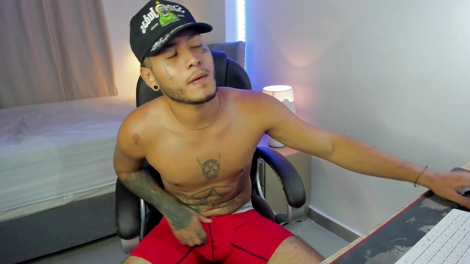 2025-11-29 06-27-20 - video by master_evil07 cam model