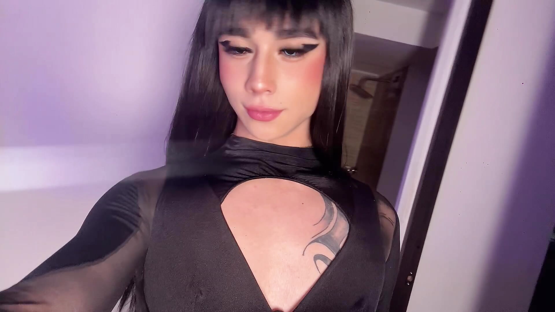 Blue eyes - Vídeo de sophiie_gonx, modelo de vídeos