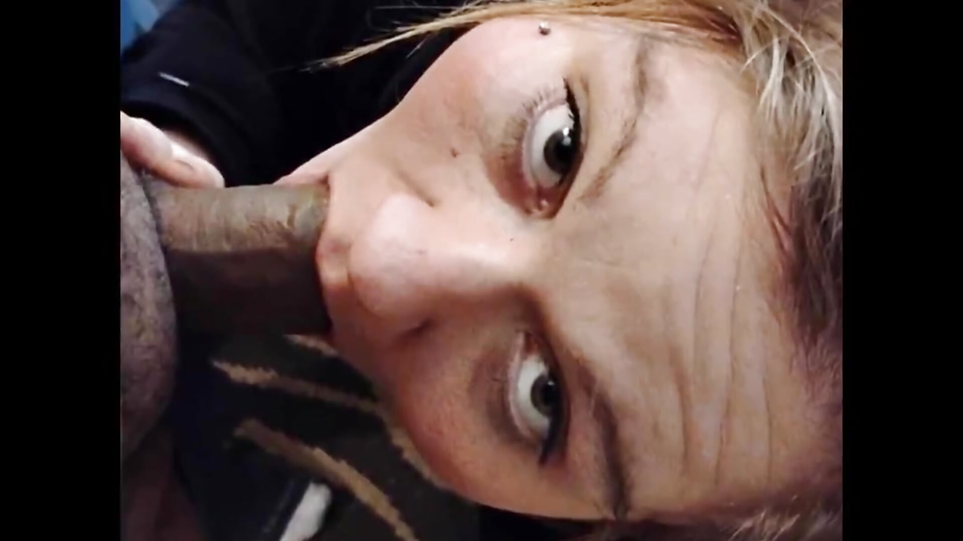 Maybe you should help - video oleh model kamera Carmenbrownman