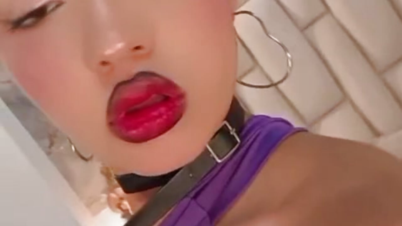 WhatsApp Video 2025-12-19 at 12,36,36 PM - video by sussy_lonndun cam model