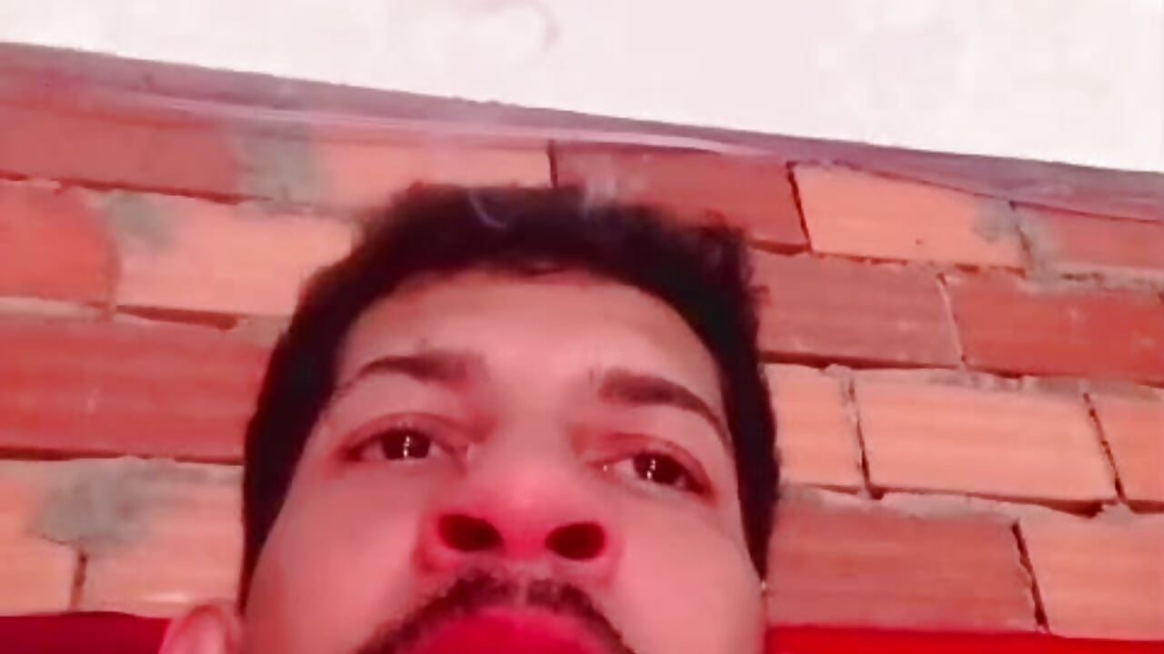 Tarde quente - video di theyllorwillian modella di cam