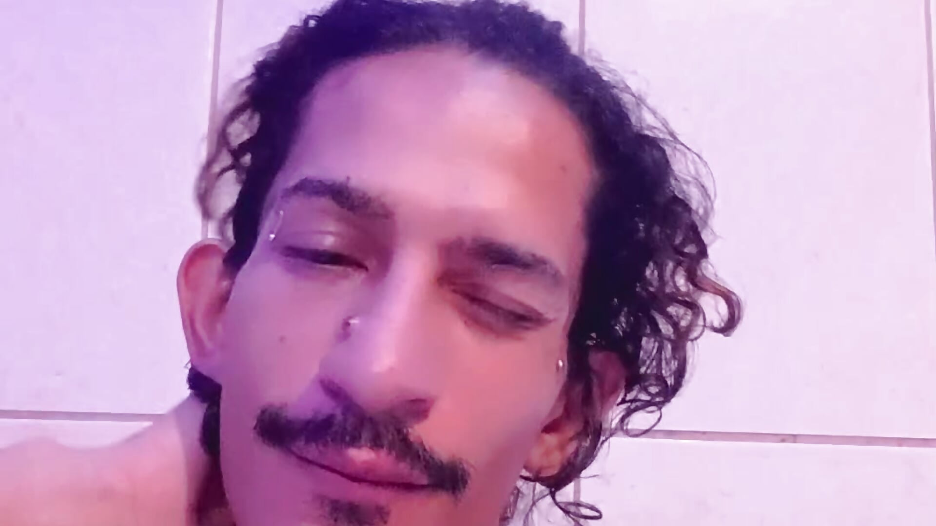 Assss again - video by theyllorwillian cam model