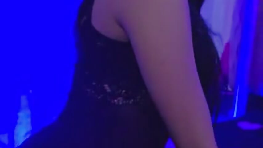 profile-intro-video-1764207672 - video by aisha_brunette18 cam model