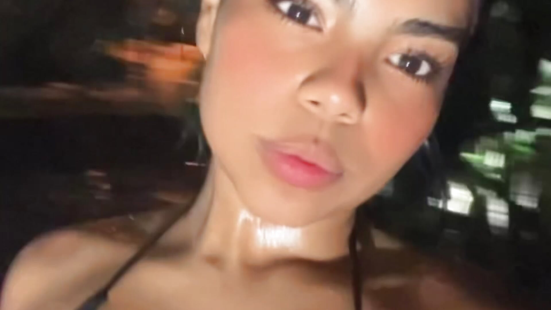 Latina wet - ক্যাম মডেল Dakota_ferreti_-এর ভিডিও